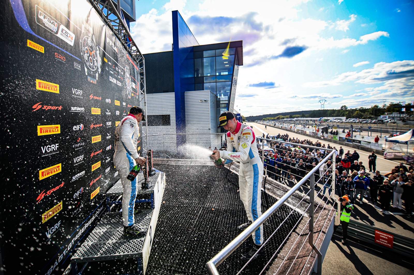 Multiples rebondissements pour le Championnat de France FFSA GT à Dijon