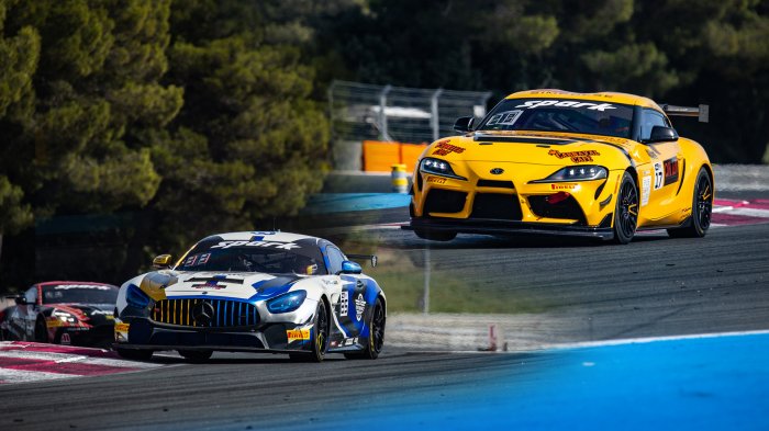 FFSA Tourisme et FFSA GT au programme de Giovanni Scamardi, Kenneth Heyer et Alexander Kroker sur la Mercedes CV Performance Group