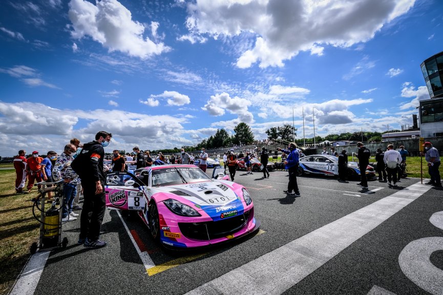 Grid, Race 1
