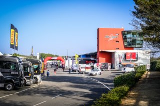 Free Practice 2, Paddock
 | SRO / Dirk Bogaerts Photography