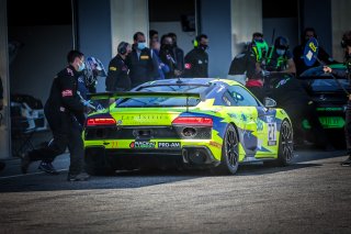 Pit lane, Race 2
 | SRO / Patrick Hecq Photography