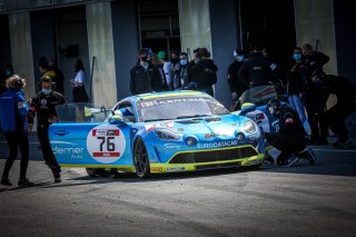 Pit lane, Race 2
 | SRO / Patrick Hecq Photography