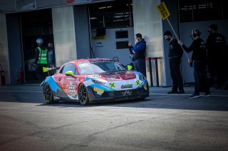 Pit lane, Race 2
 | SRO / Patrick Hecq Photography