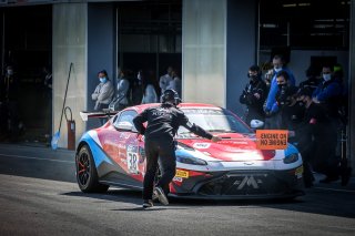 Pit lane, Race 2
 | SRO / Patrick Hecq Photography