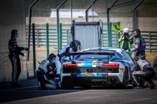 Pit lane, Race 2
 | SRO / Patrick Hecq Photography