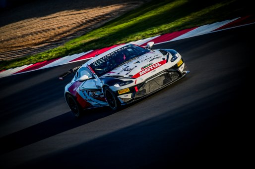 #8 JSB Compétition FRA Aston Martin Vantage AMR GT4 Jean Laurent Navarro FRA Julien Briche FRA Pro-Am, Free Practice 2, GT4
 | SRO / Jules Benichou Photography