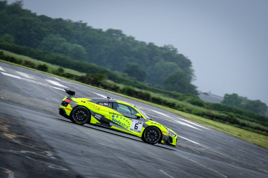 #6 Team Fullmotorsport FRA Audi R8 LMS GT4 Aurélien Panis FRA Lonni Martins FRA Silver, Free Practice 1
