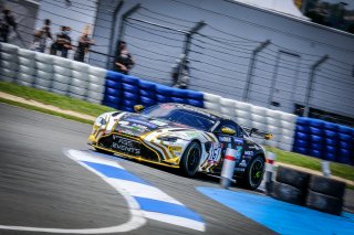 #161 AGS Events FRA Aston Martin Vantage AMR GT4 Didier Dumaine FRA Christophe Carrière FRA Am, Race 1
 | SRO / Dirk Bogaerts Photography