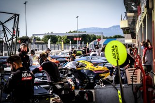 Free Practice 1, Pitlane
 | SRO / Dirk Bogaerts Photography