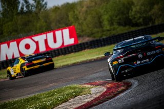 #7 AGS Events Aston Martin Vantage AMR GT4 Hugo Bac Ewen Hachez SILVER, Free Practice 1, GT4
 | SRO / TWENTY-ONE CREATION - Jules Benichou