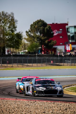 #777 CSA RACING Audi R8 LMS GT4 Thomas Nicolle Angélique Detavernier AM, Free Practice 1, GT4
 | SRO / TWENTY-ONE CREATION - Jules Benichou