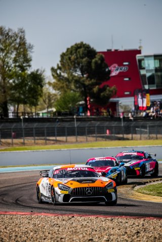 #87 AKKODIS ASP Team Mercedes-AMG GT4 Hugo Chevalier Enzo Joulié SILVER, Free Practice 1, GT4
 | SRO / TWENTY-ONE CREATION - Jules Benichou