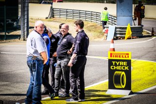 Free Practice 2, Pitlane
 | SRO / Dirk Bogaerts Photography