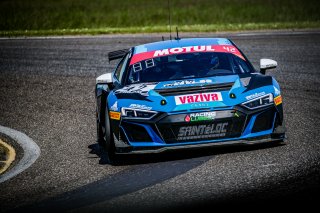 #42 SAINTELOC RACING Audi R8 LMS GT4 Gregory Guilvert Gregory Faessel PRO-AM, Free Practice 2, GT4
 | SRO / TWENTY-ONE CREATION - Jules Benichou