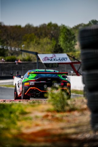 #89 AGS Events Aston Martin Vantage AMR GT4 Loris Cabirou Nicolas Gomar PRO-AM, Free Practice 2, GT4
 | SRO / TWENTY-ONE CREATION - Jules Benichou