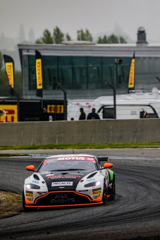 #89 AGS Events Aston Martin Vantage AMR GT4 Loris Cabirou Nicolas Gomar PRO-AM, GT4, Qualifyings
 | SRO / TWENTY-ONE CREATION - Jules Benichou