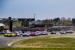 Race 1, Start
 | SRO / TWENTY-ONE CREATION - Jules Benichou