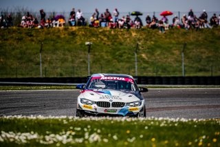 #17 L'ESPACE BIENVENUE BMW M4 GT4 Ricardo Van Der Ende Benjamin Lessennes SILVER, GT4, Race 1
 | Jules_Benichou