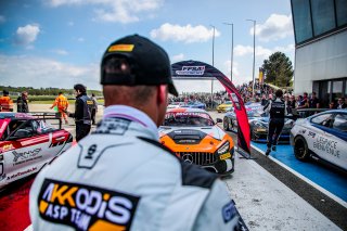 Celebration, Race 2
 | SRO / TWENTY-ONE CREATION - Jules Benichou