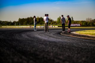 Track Walk
 | SRO / TWENTY-ONE CREATION - Jules Benichou