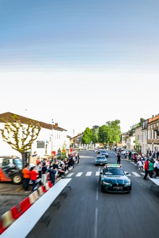 Parade
 | SRO / TWENTY-ONE CREATION - Jules Benichou