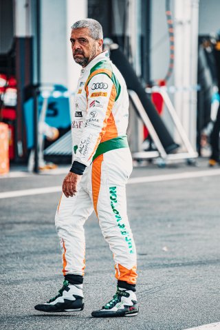 #44 Team Speedcar Audi R8 LMS GT4 Benjamin Lariche Jean-Paul Buffin PRO-AM, GT4, Pitlane, Test session
 | SRO / TWENTY-ONE CREATION - Jules Benichou