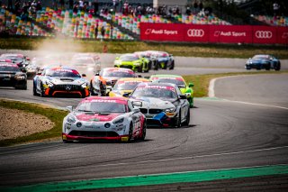 Race 2, Start
 | SRO / TWENTY-ONE CREATION - Jules Benichou
