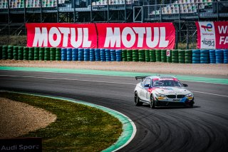 #17 L'ESPACE BIENVENUE BMW M4 GT4 Benjamin Lessennes Ricardo Van Der Ende PRO-AM, GT4, Race 2
 | SRO / TWENTY-ONE CREATION - Jules Benichou