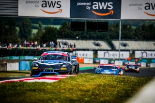 #10 AVR-AVVATAR Porsche 718 Cayman GT4 RS Clubsport Julien Piguet Alban Varutti PRO-AM, GT4, Race 2
 | SRO / TWENTY-ONE CREATION - Jules Benichou
