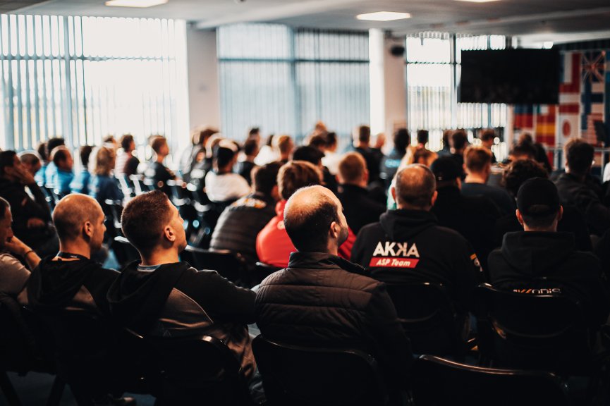 Drivers Briefing
