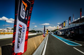 Paddock
 | SRO / TWENTY-ONE CREATION - Jules Benichou