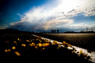 Trackwalk
 | SRO / TWENTY-ONE CREATION - Jules Benichou