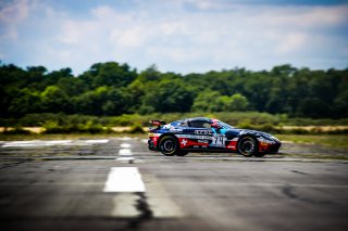 #74 Racing Spirit Of Leman Aston Martin Vantage AMR GT4 Victor Weyrich Romain Carton SILVER, Essais Libres 1, GT4
 | SRO / TWENTY-ONE CREATION - Jules Benichou