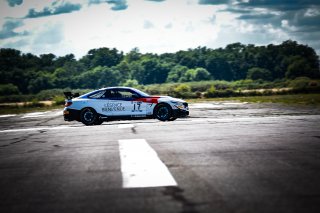 #17 L'ESPACE BIENVENUE BMW M4 GT4 Benjamin Lessennes Ricardo Van Der Ende SILVER, Essais Libres 2
 | SRO / Patrick Hecq Photography