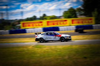 #17 L'ESPACE BIENVENUE BMW M4 GT4 Benjamin Lessennes Ricardo Van Der Ende SILVER, Essais Libres 2
 | SRO / Patrick Hecq Photography