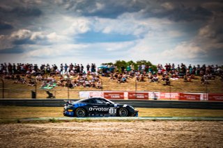 #10 AVR-AVVATAR Porsche 718Cayman GT4 RS Clubsport Julien Piguet Alban Varutti PRO-AM, Course 1
 | SRO / Patrick Hecq Photography