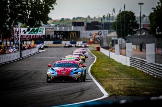 #13 Mirage Racing Aston Martin Vantage AMR GT4 Valentin Hasse-Clot  Romano Ricci PRO-AM, Course 1, GT4
 | SRO / TWENTY-ONE CREATION - Jules Benichou