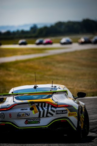 #8 GPA Racing Aston Martin Vantage AMR GT4 Didier Sirgue Gilles Colombani PRO-AM, Course 1, GT4
 | SRO / TWENTY-ONE CREATION - Jules Benichou