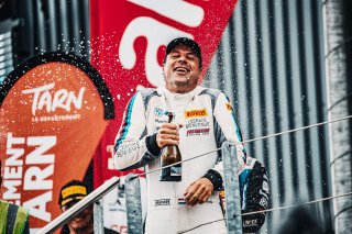 #17 L'ESPACE BIENVENUE BMW M4 GT4 Benjamin Lessennes Ricardo Van Der Ende SILVER, Course 1, GT4, Podium
 | SRO / TWENTY-ONE CREATION - Jules Benichou