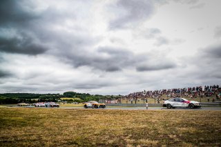 #17 L'ESPACE BIENVENUE BMW M4 GT4 Benjamin Lessennes Ricardo Van Der Ende SILVER, Course 2, GT4
 | SRO / TWENTY-ONE CREATION - Jules Benichou