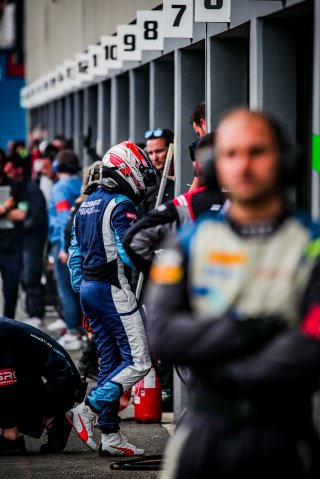 #74 Racing Spirit Of Leman Aston Martin Vantage AMR GT4 Victor Weyrich Romain Carton SILVER, Course 2, GT4, Pitlane
 | SRO / TWENTY-ONE CREATION - Jules Benichou