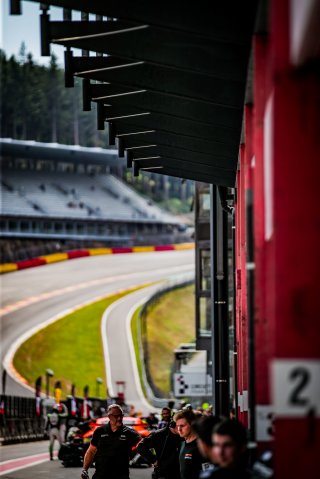 Free Practice 1, Pitlane
 | SRO / TWENTY-ONE CREATION - Jules Benichou