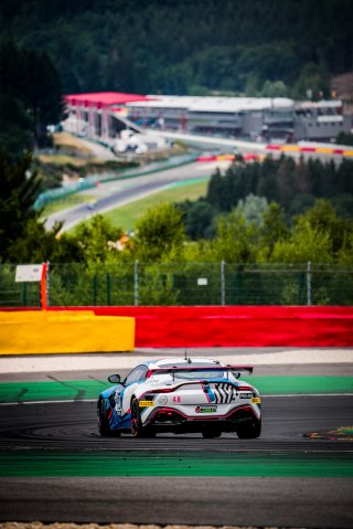 #48 GPA Racing David Pouget Mathieu Casalonga Aston Martin Vantage AMR GT4 PRO-AM, Free Practice 2, GT4
 | SRO / TWENTY-ONE CREATION - Jules Benichou