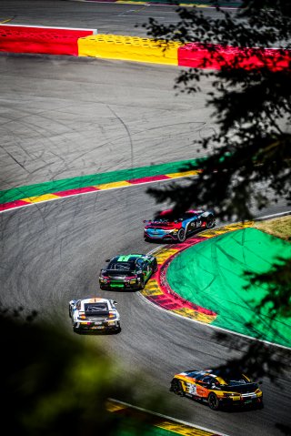 Race 2
 | SRO / TWENTY-ONE CREATION - Jules Benichou