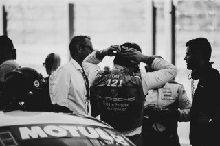 #121 K-Worx Timothe Buret Christopher Campbell Porsche 718 Cayman GT4 RS Clubsport PRO-AM, Celebration, GT4, Race 2
 | SRO / TWENTY-ONE CREATION - Jules Benichou