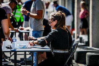 #777 CSA RACING - Lauris Nauroy - Angelique Detavernier - Audi R8 LMS GT4 - AM, GT4 - FFSA, Pit Walk
 | SRO / TWENTY-ONE CREATION - Jules Benichou