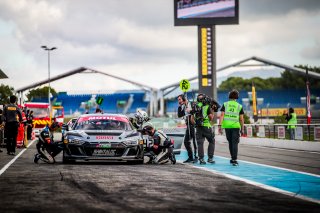 #42 - SAINTELOC RACING - Gregory Guilvert - Gregory Curson Faessel - Audi R8 LMS GT4 - PRO-AM, Course 2, FFSA GT, Pitlane
 | SRO / TWENTY-ONE CREATION - Jules Benichou