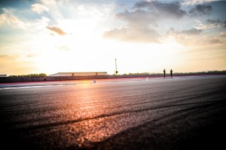 Trackwalk
 | SRO / TWENTY-ONE CREATION - Jules Benichou