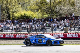 #42 - Sainteloc Racing - Gregory Guilvert - Christophe Hamon - Audi R8 LMS GT4 - PRO-AM, Course 1
 | SRO / Patrick Hecq Photography