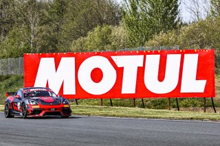 #43 - JSB Competition - Jean-Laurent Navarro - Pierre-Arnaud Navarro - Porsche 718 Cayman GT4 RS CS - AM, Course 1
 | SRO / Patrick Hecq Photography
